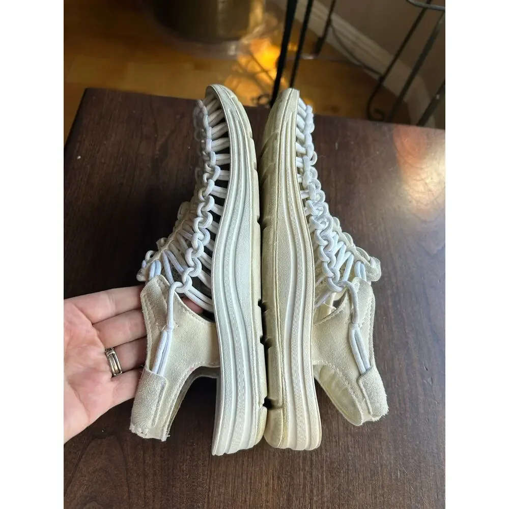 Keen area sneaker